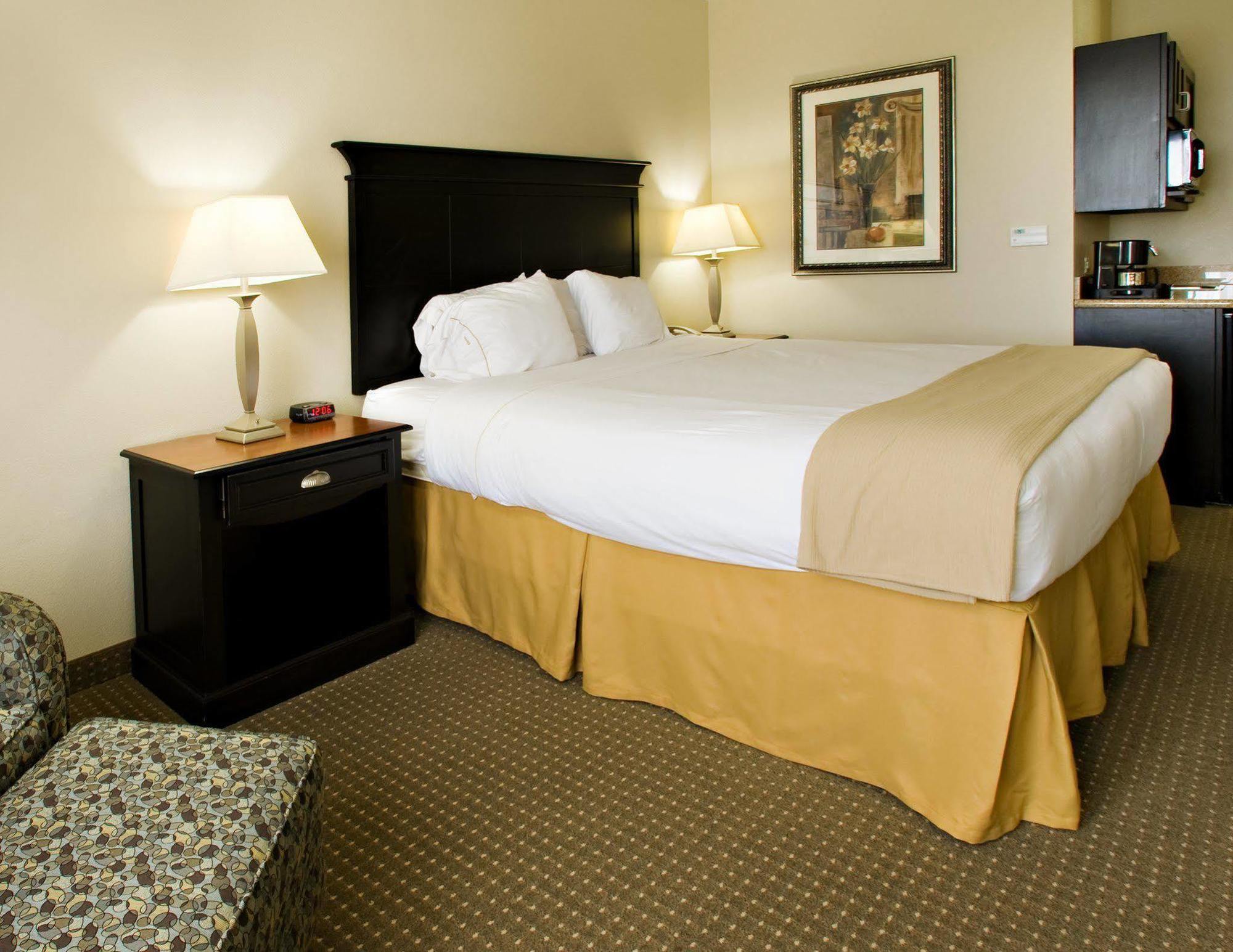 Holiday Inn Express Vernon College Area Highway 287, An Ihg Hotel Ruang foto